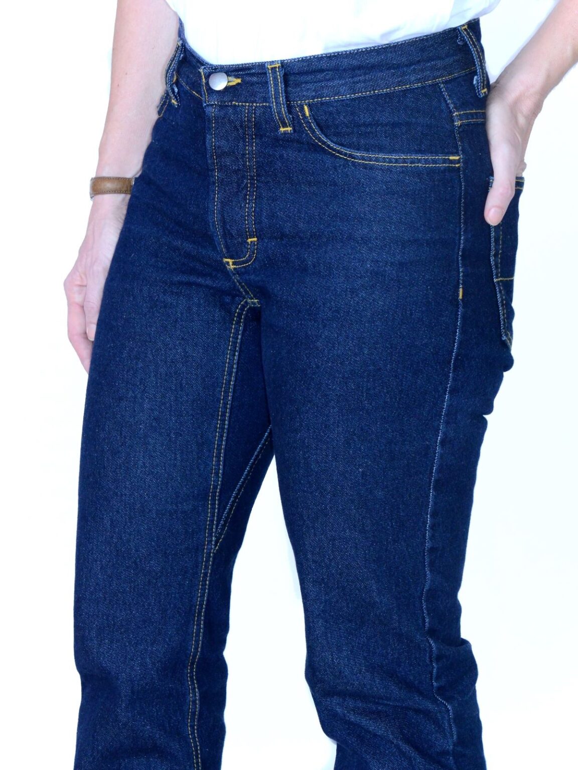 No_Bullshit_Jeans_Women_04